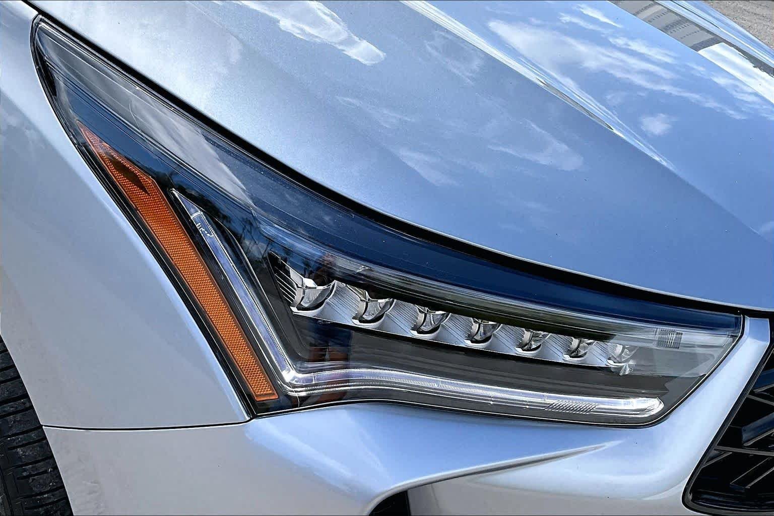 New 2026 Solar Silver Metallic Acura w/A-Spec Package image 13