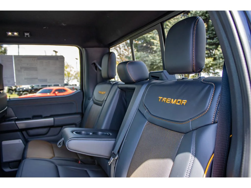 New 2026 AGATE BLACK METALLIC Ford Tremor image 20