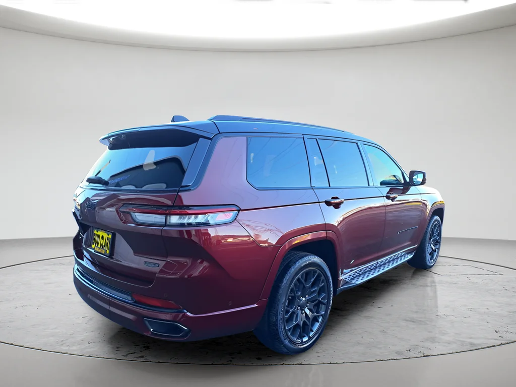 New 2025 Velvet Red Pearl-Coat Exterior Paint Jeep Summit image 5