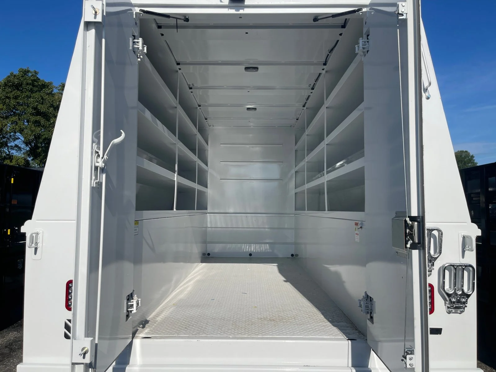 2026 Ford F-550 Super Duty Chassis Cab XL - Photo 8