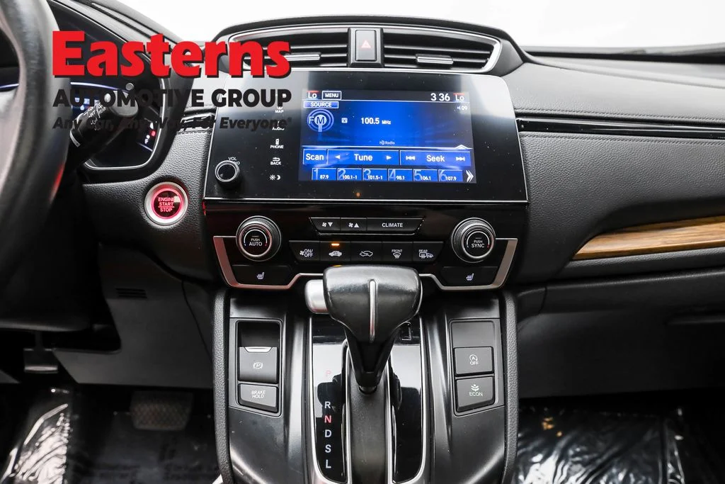 Used 2022 Red Honda Touring image 12
