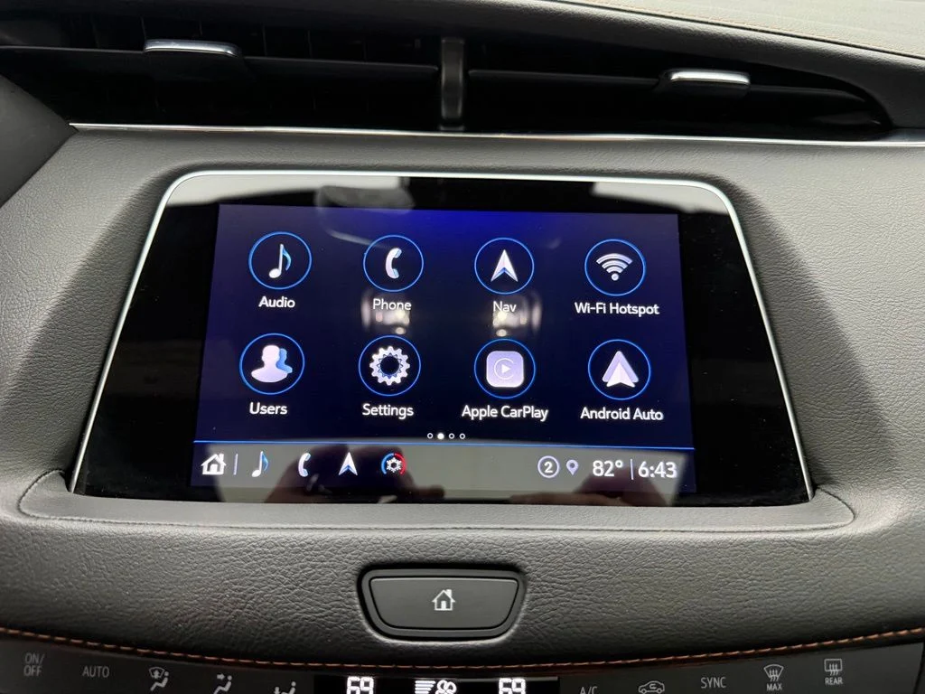 Used 2022 Black Cadillac Sport image 5