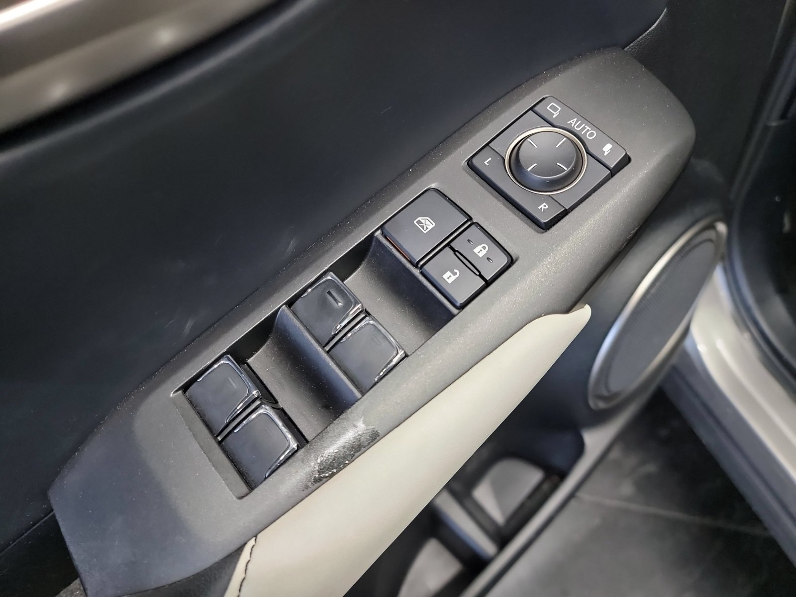 Used 2021 Atomic Silver Lexus NX 300 F SPORT image 13