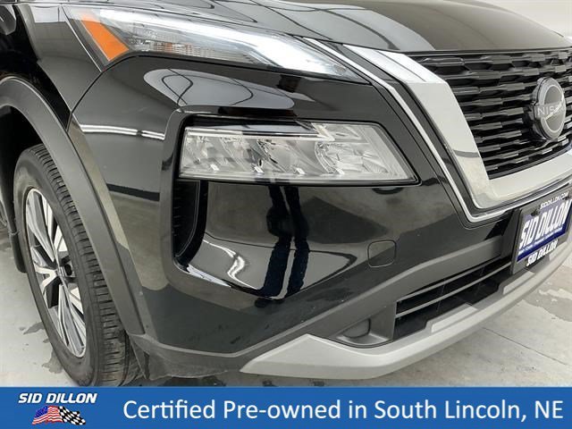 Used 2023 Super Black Nissan SV image 26