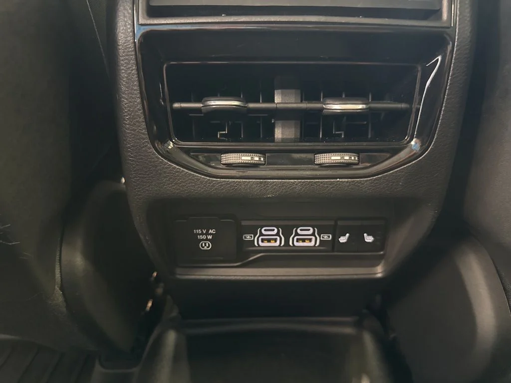 Used 2023 Black Jeep Limited image 13