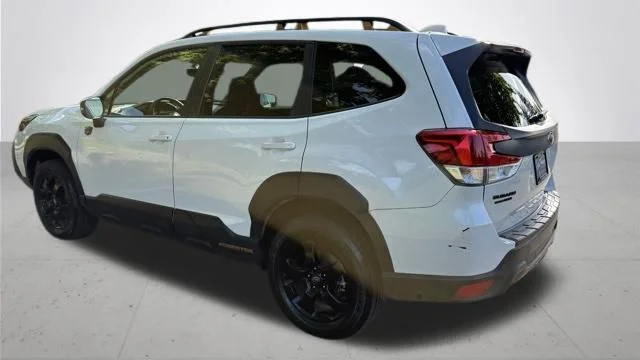 Used 2023 White Subaru Wilderness image 8