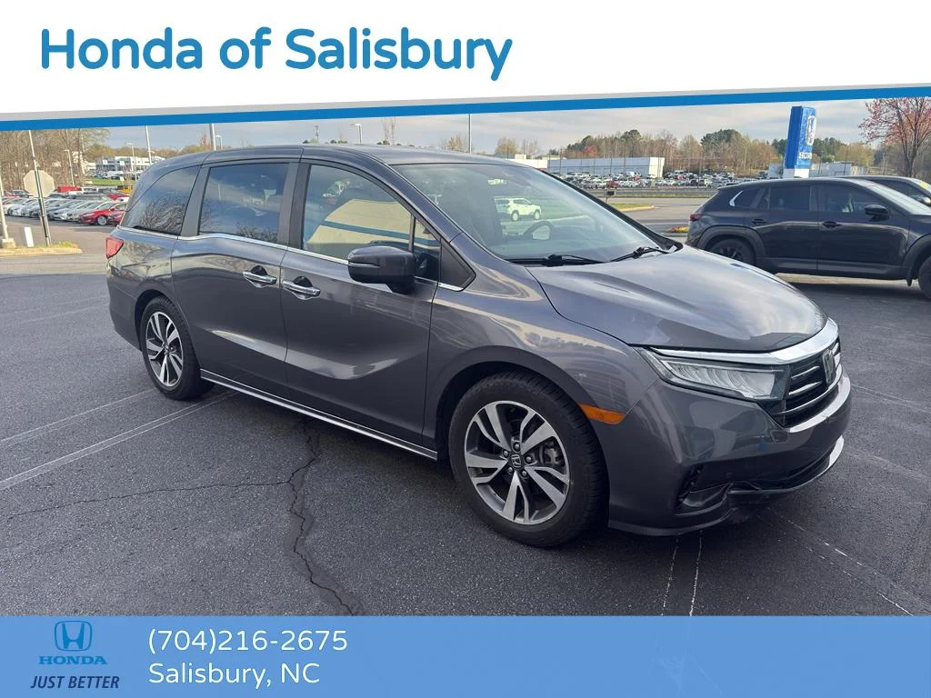 2021 Honda Odyssey Touring's photo