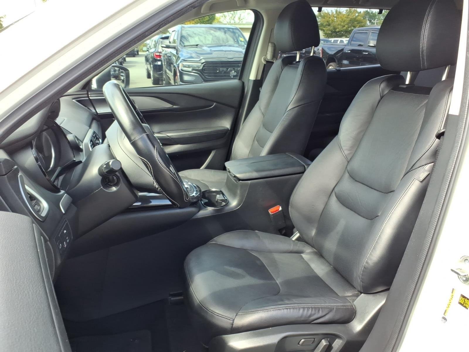Used 2019 Snowflake White Pearl Mica Mazda Touring image 20