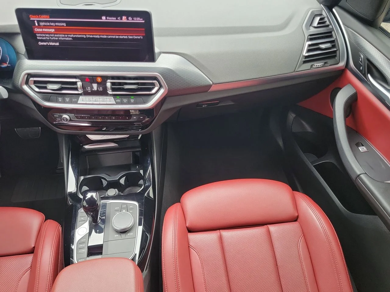 Used 2022 Gray BMW sDrive30i image 17