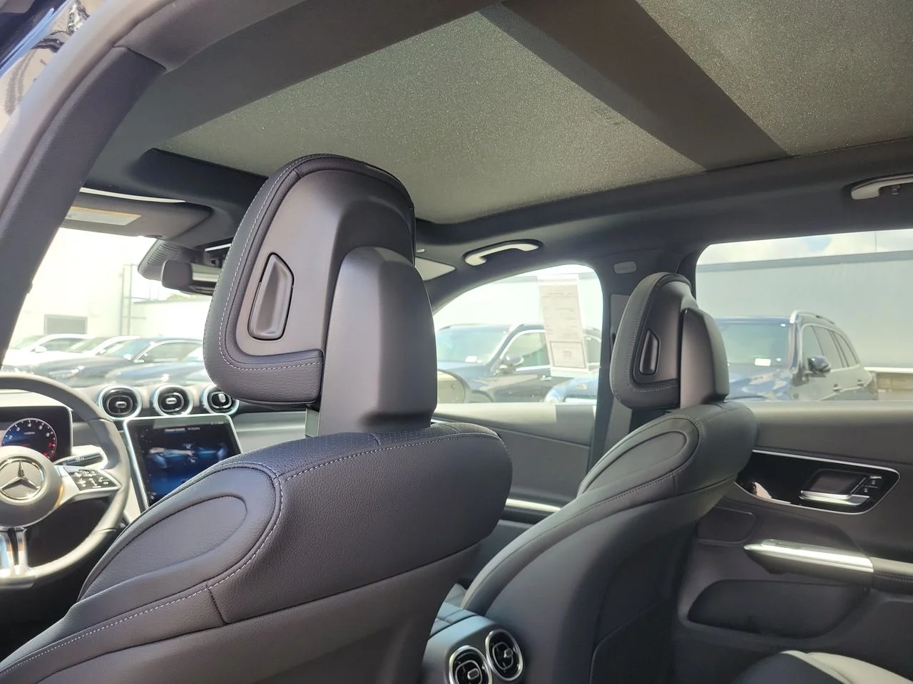 New 2026 Black Mercedes-Benz GLC 300 image 13