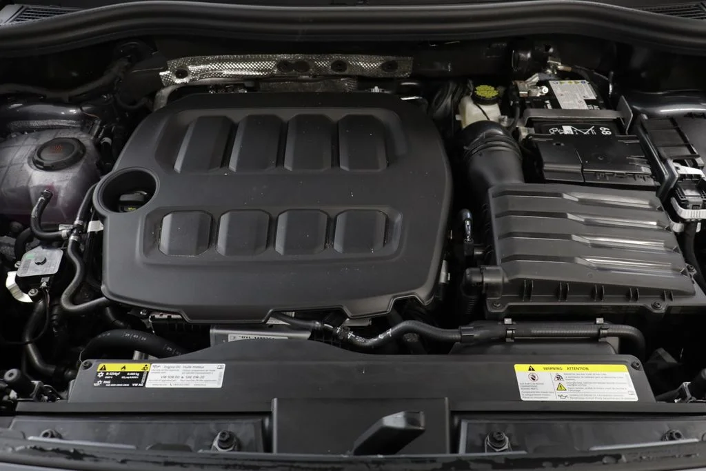 New 2026 Platinum Grey Volkswagen 2.0T SE image 23