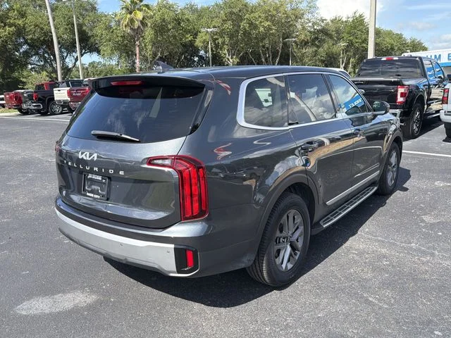 Used 2023 Gray Kia LX image 4