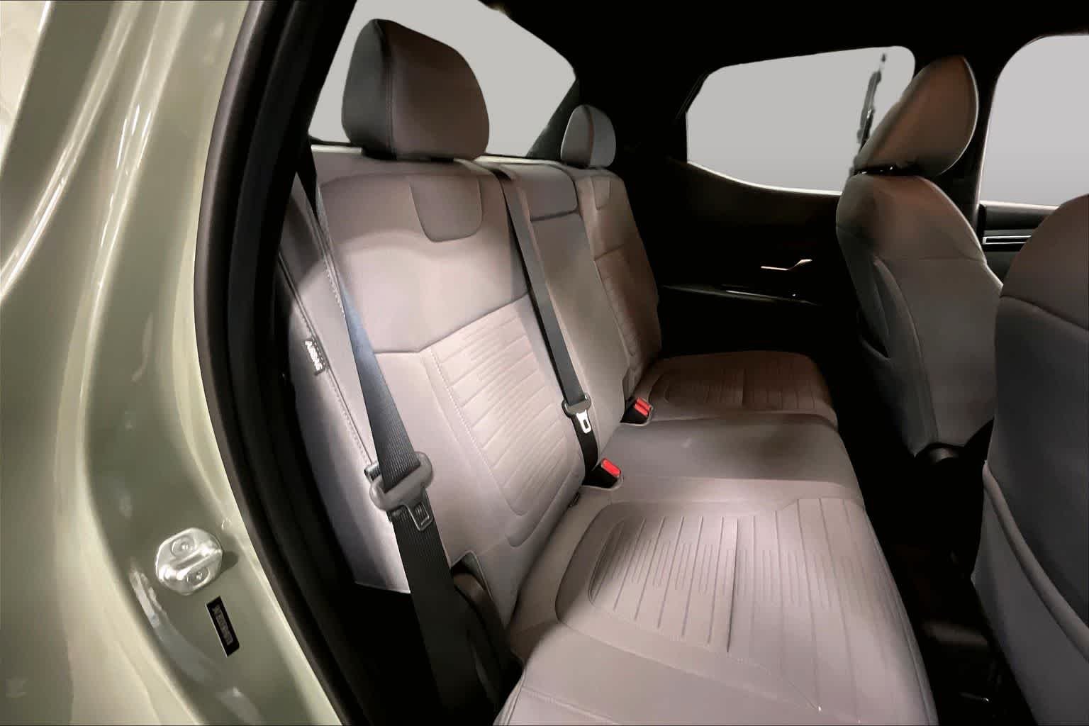 Used 2024 Sage Gray Hyundai SEL image 20
