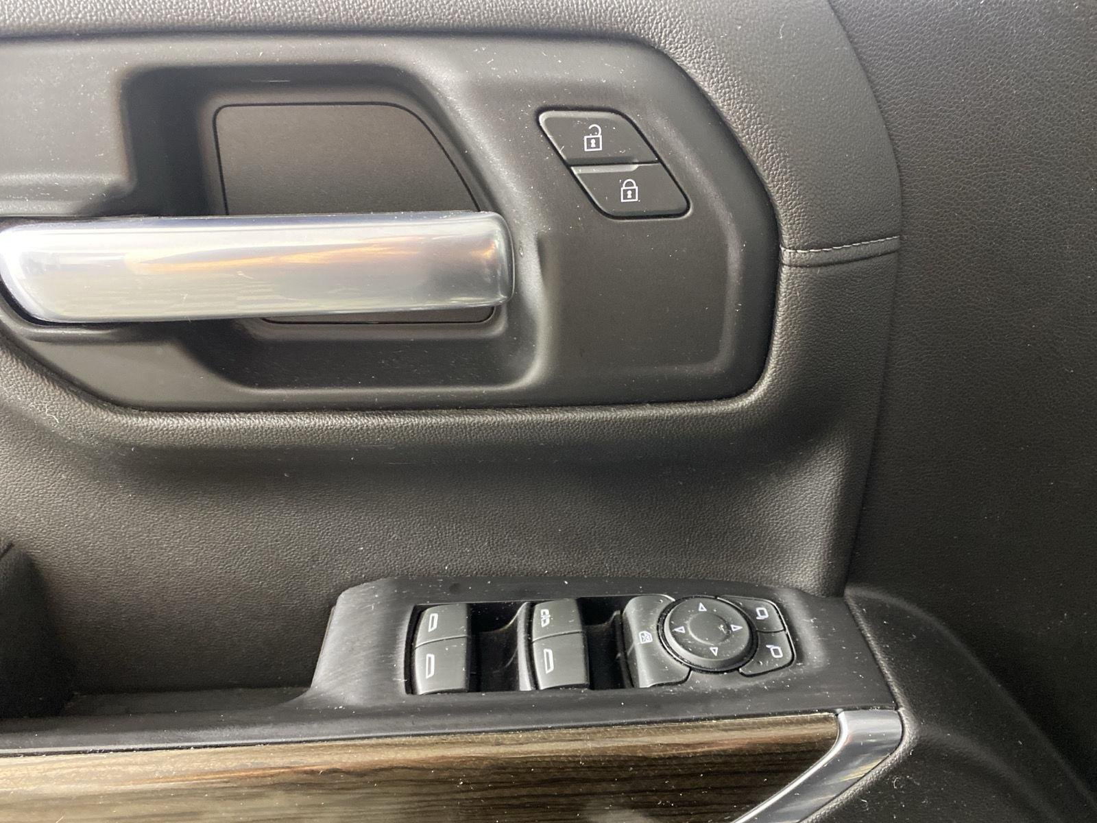 Used 2019 Black Chevrolet LT image 12