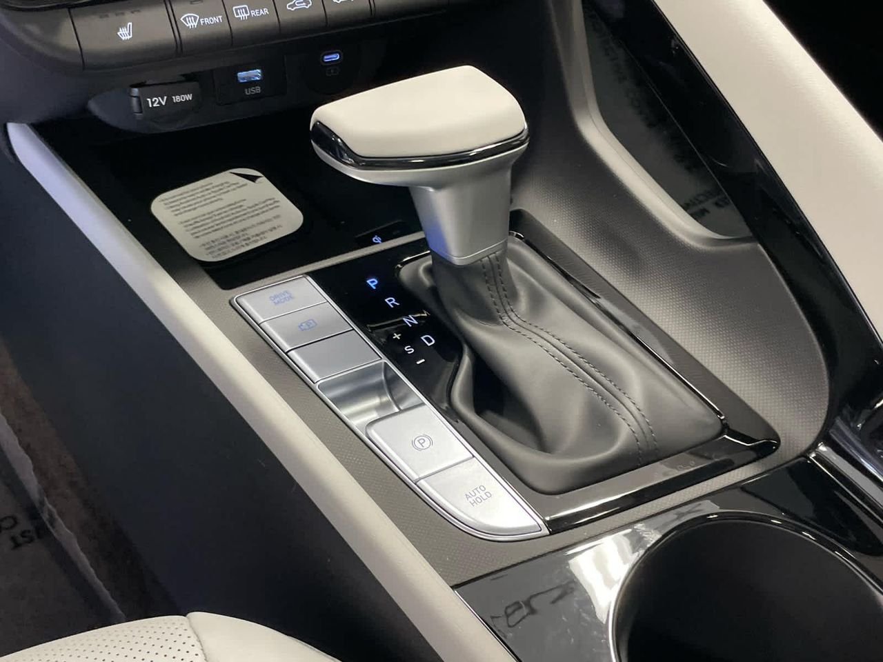 New 2026 Abyss Black Hyundai Limited image 30
