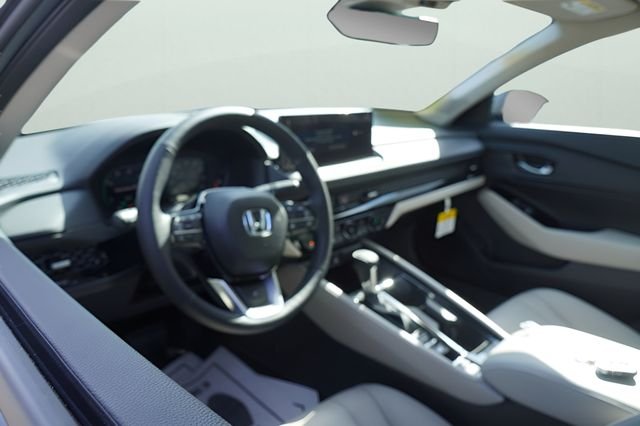 New 2026 Meteorite Gray Metallic Honda Touring image 12
