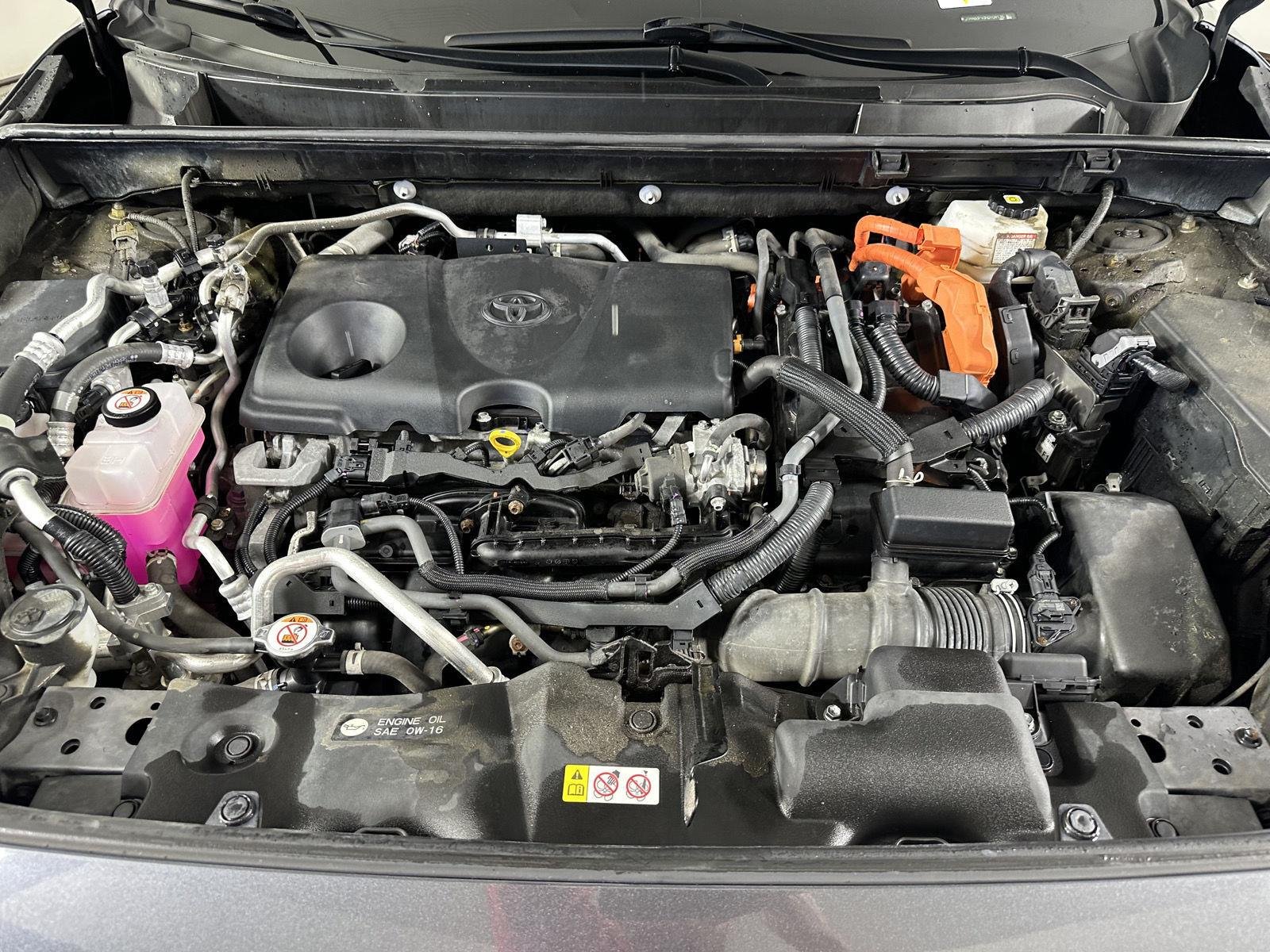 Used 2022 Magnetic Gray Metallic Toyota SE image 15