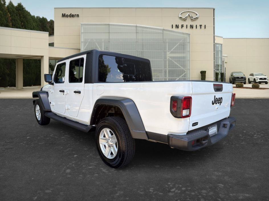 Used 2023 Bright White Clearcoat Jeep Sport S image 6