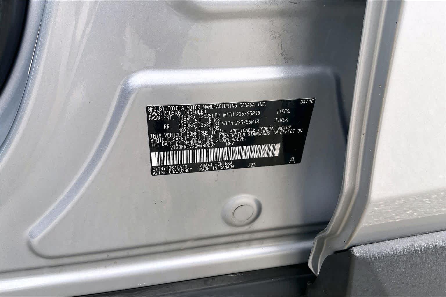 Used 2016 Silver Sky Metallic Toyota Limited image 65