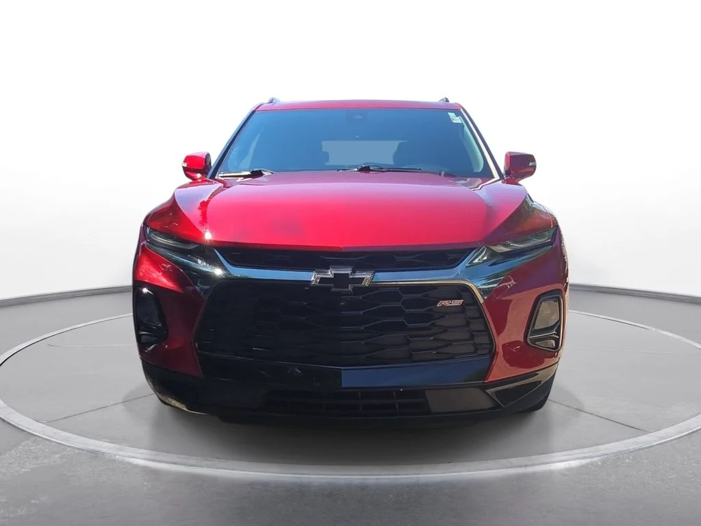 Used 2021 Red Chevrolet RS image 2