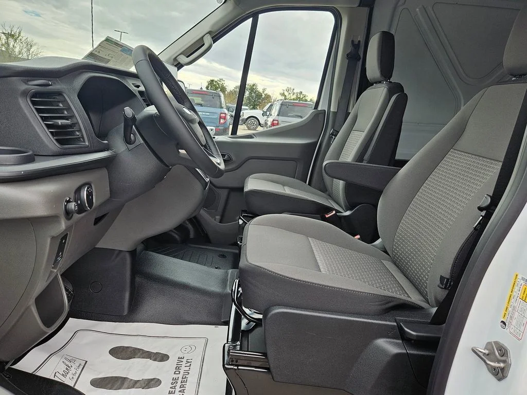 2026 Ford Transit Van Base - Photo 10