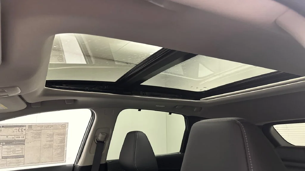 New 2027 Gray Nissan Platinum image 17