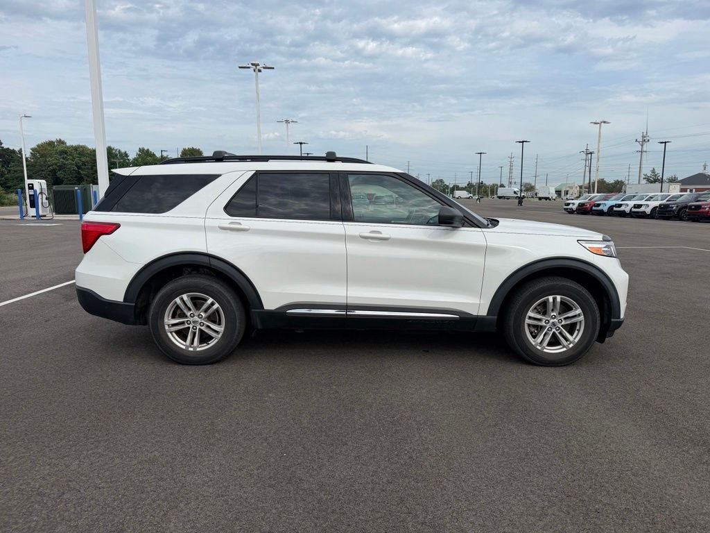 Used 2020 White Ford XLT image 4