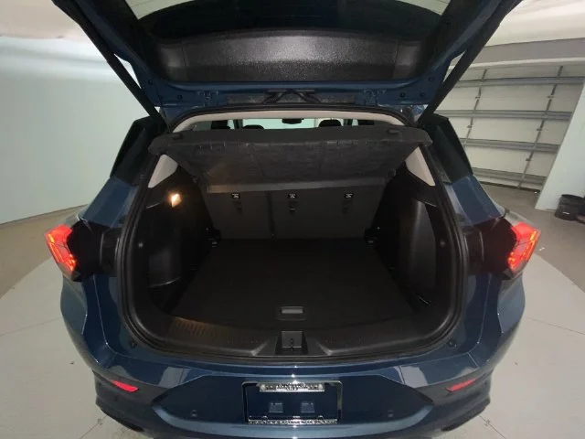 Used 2024 Blue Buick Avenir image 22