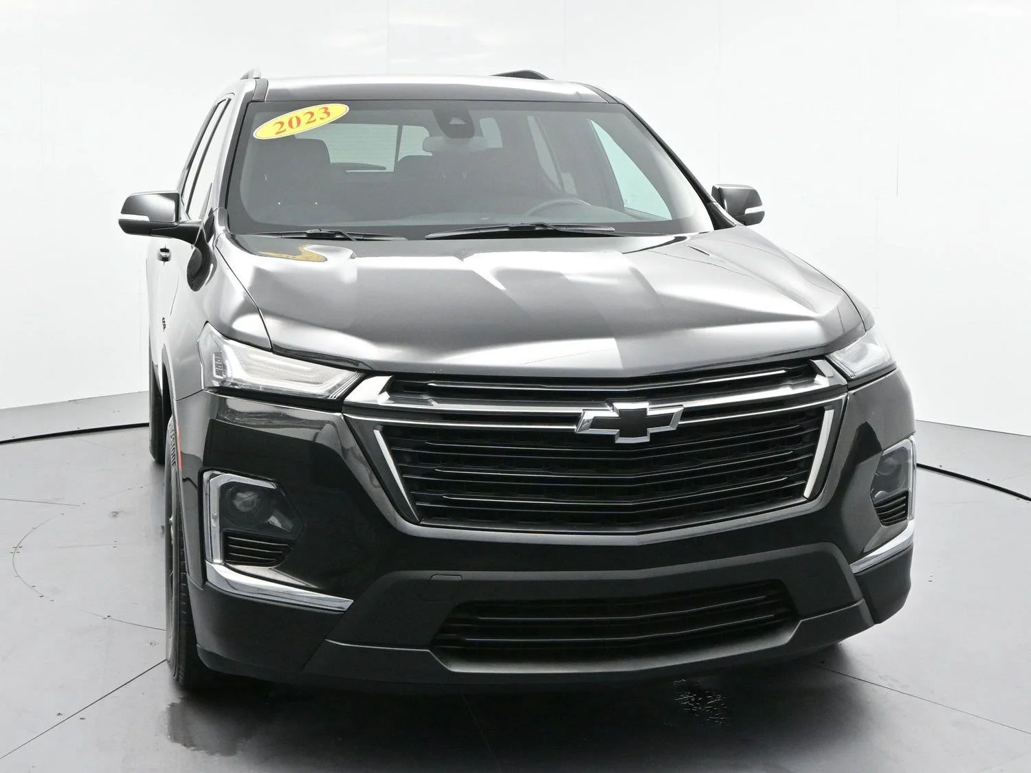 Used 2023 Mosaic Black Metallic Chevrolet LT Cloth image 2
