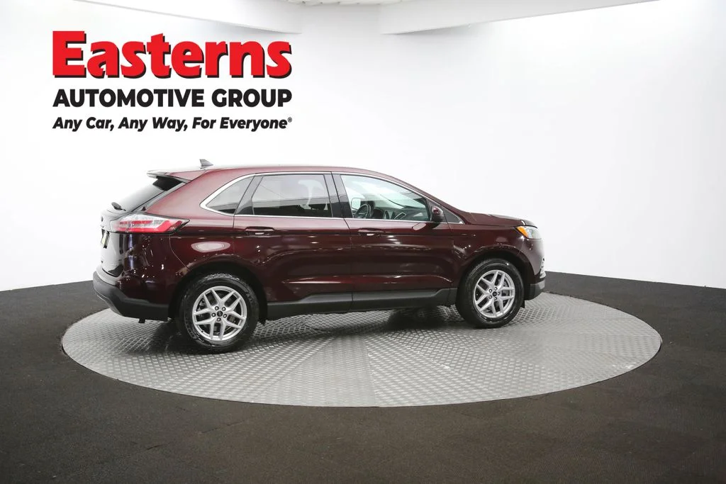 Used 2024 Red Ford SEL image 42