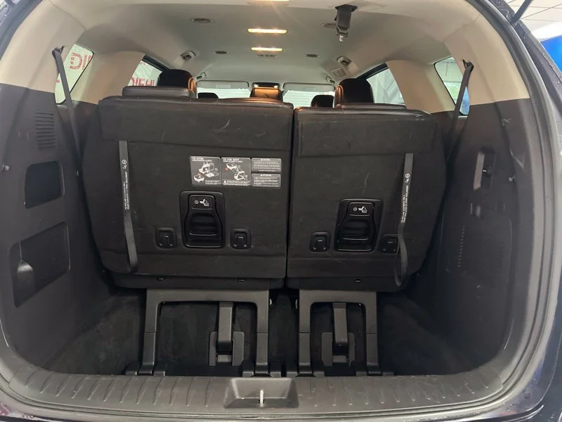 Used 2023 Blue Kia LX Seat Package image 8