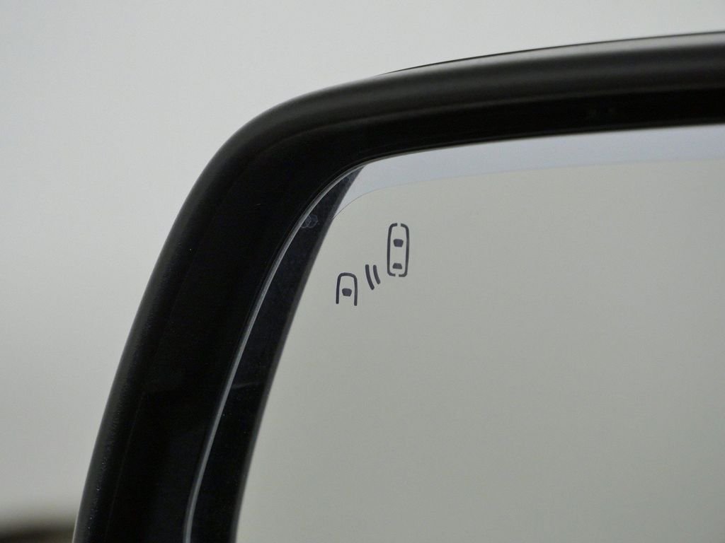 Used 2016 Black Chevrolet Base image 34
