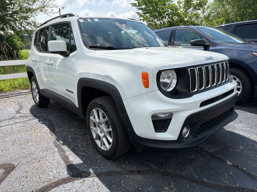 Used 2020 White Jeep Latitude image 8