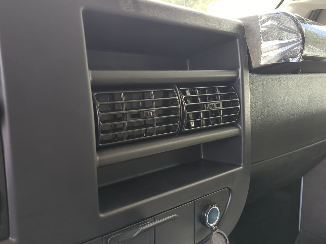 2025 Chevrolet Express Cargo Work Van - Photo 19