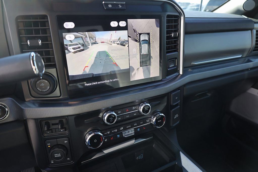 2025 Ford F-350 Super Duty Platinum - Photo 15