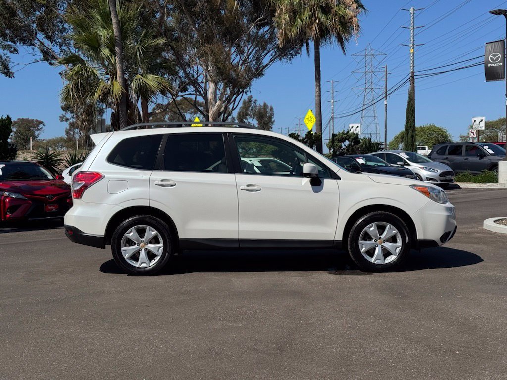 Used 2015 Satin White Pearl Subaru 2.5i Limited image 29