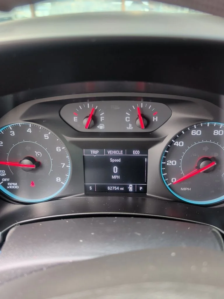 Used 2018 Chevrolet Equinox LT with VIN 3GNAXJEV0JS505449 for sale in Rochester, Minnesota