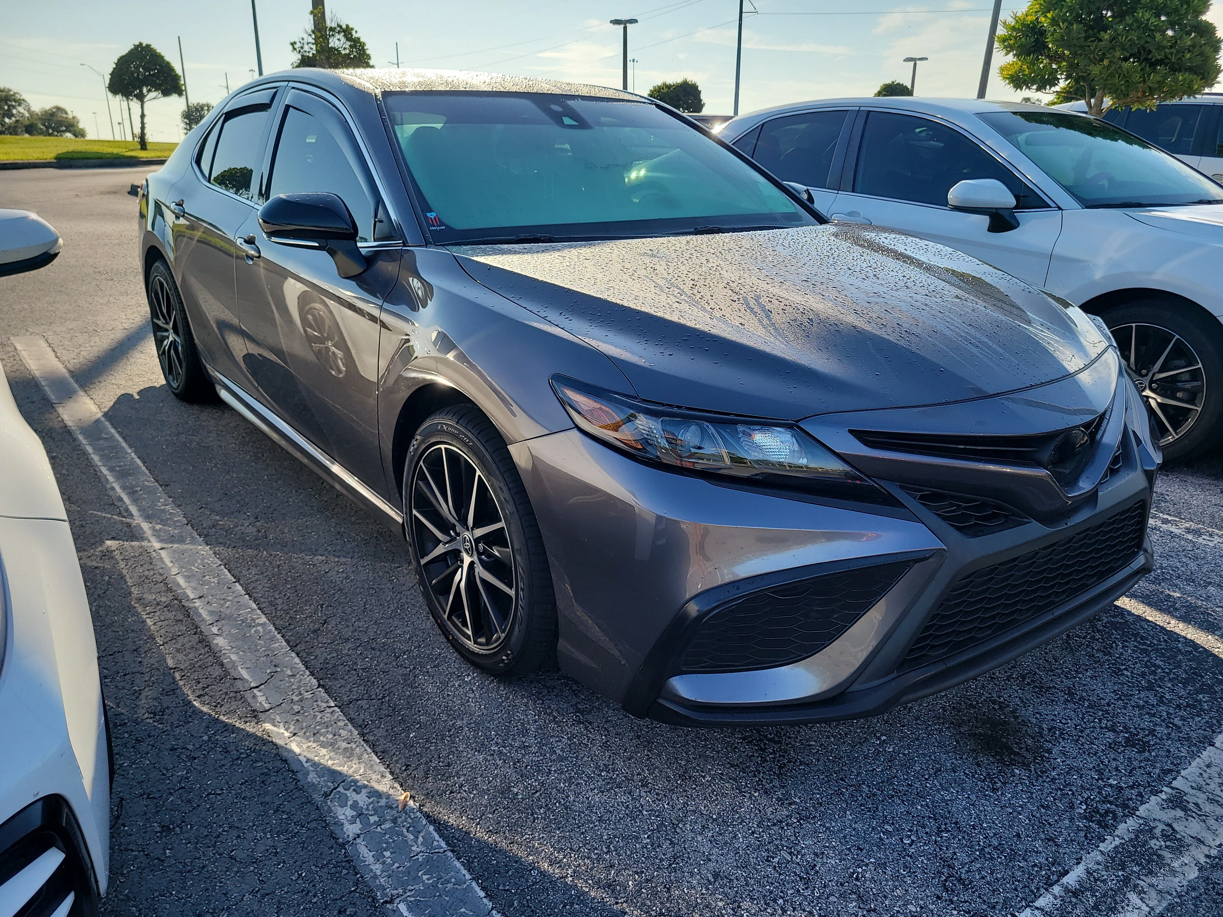 Used 2023 Predawn Gray Mica Toyota SE image 1