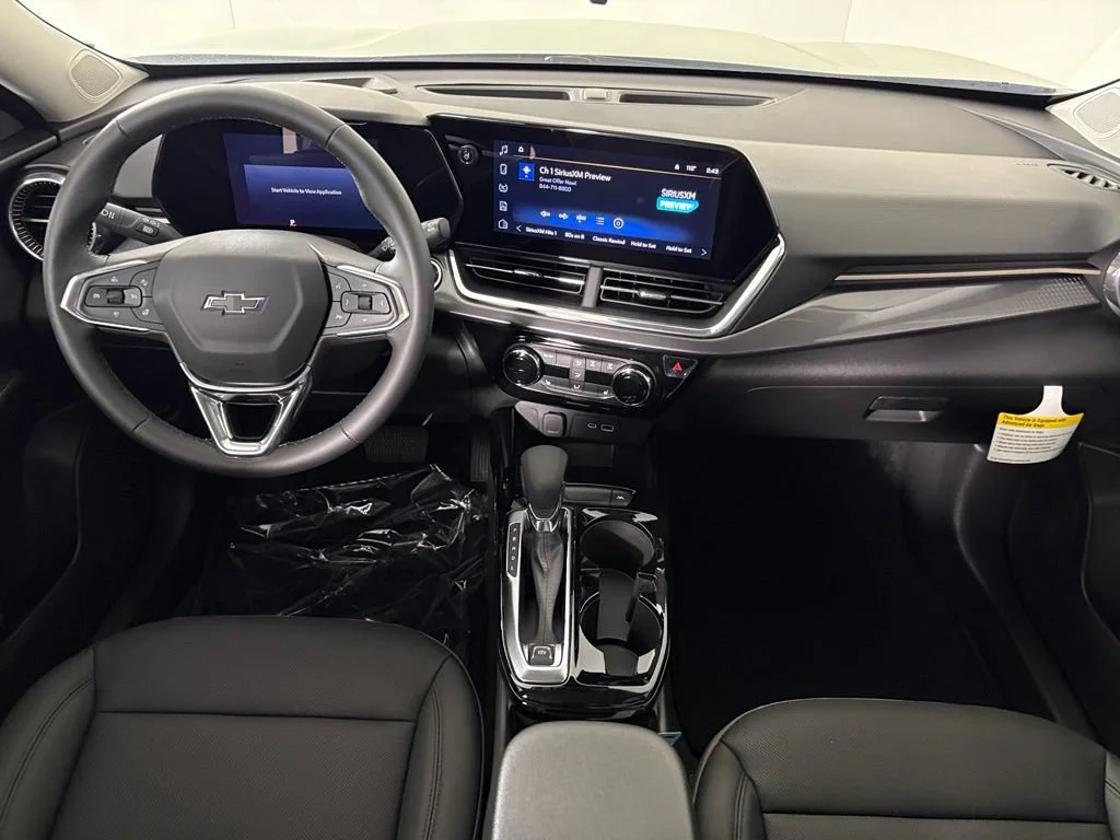 New 2026 Cacti Green Chevrolet ACTIV image 37