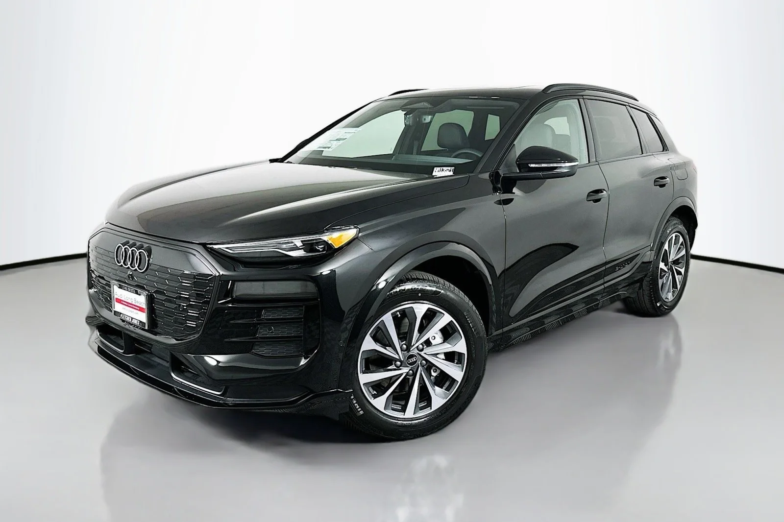 2027 Audi Q6 e-tron Premium quattro's photo