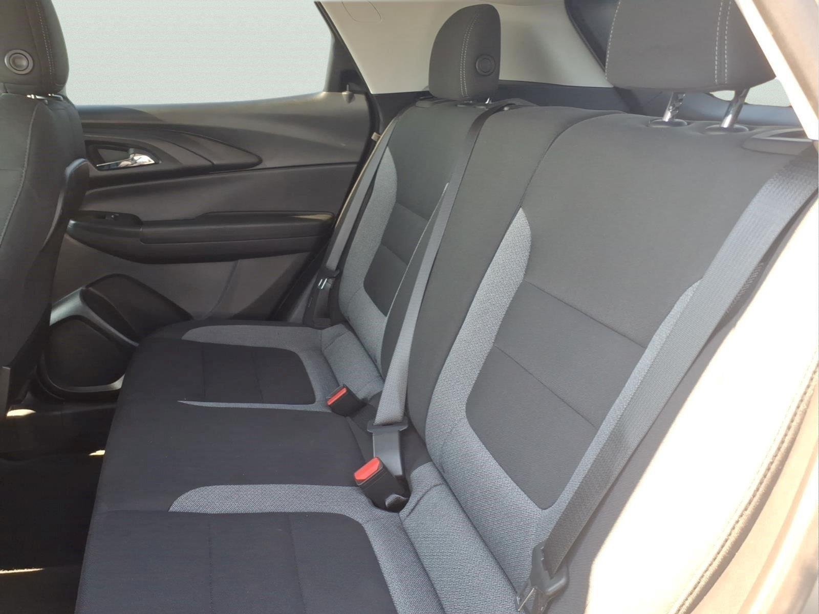 Used 2025 Sterling Gray Metallic Chevrolet LT image 13