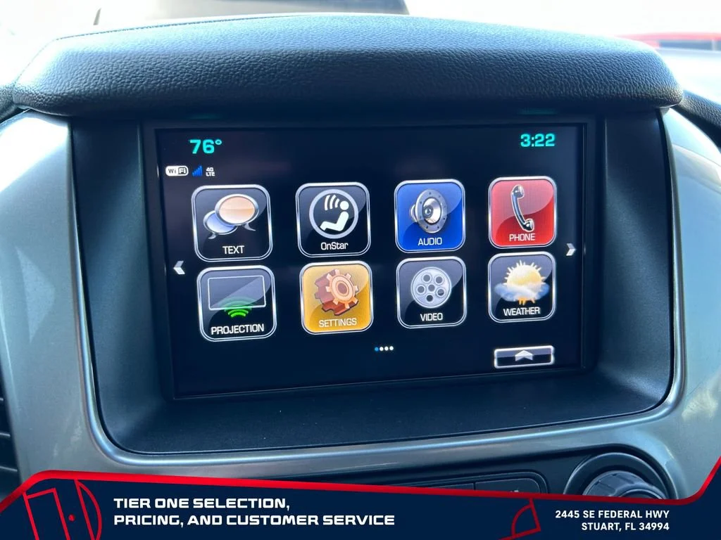 Used 2020 SILVER ICE METALLIC Chevrolet LT image 28