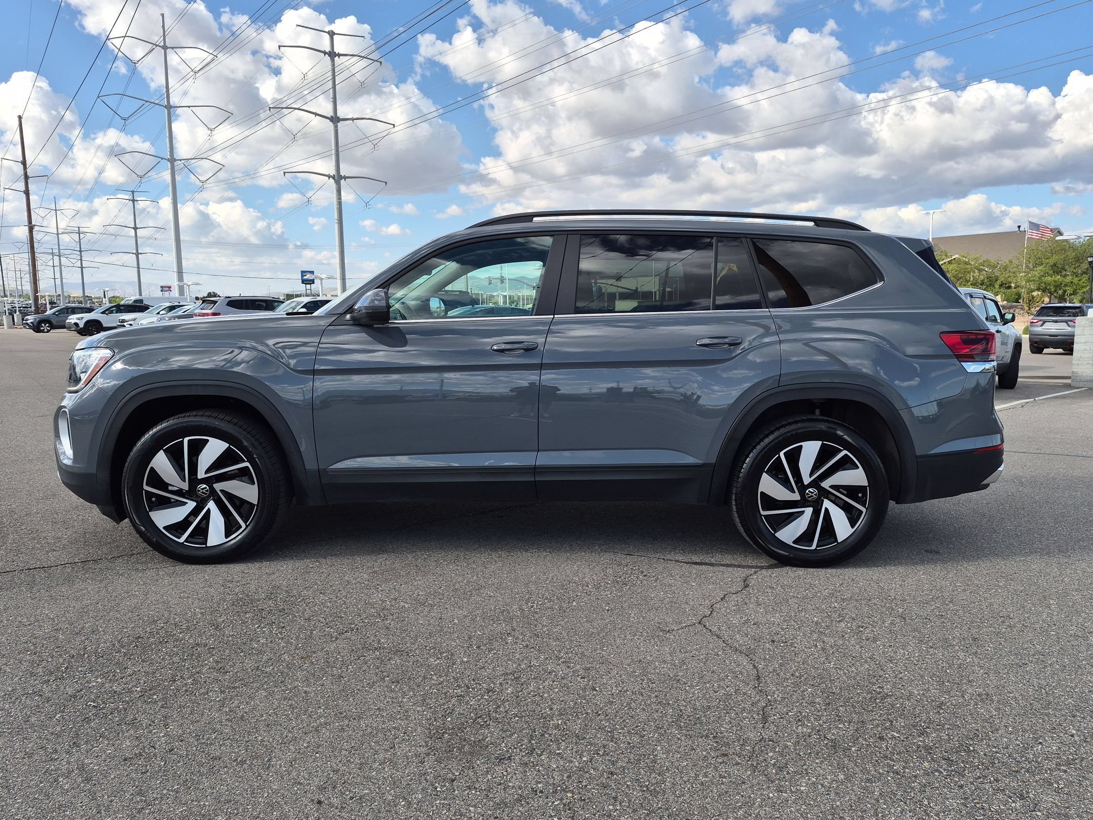 Used 2026 Blue Volkswagen 2.0T SE w/Technology image 7