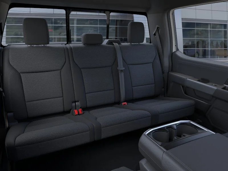 New 2026 Oxford White Ford XLT image 11