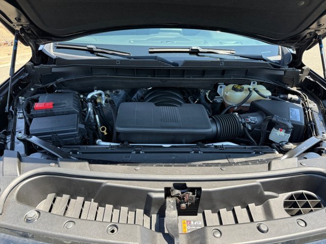 Used 2021 Black Chevrolet Z71 image 20