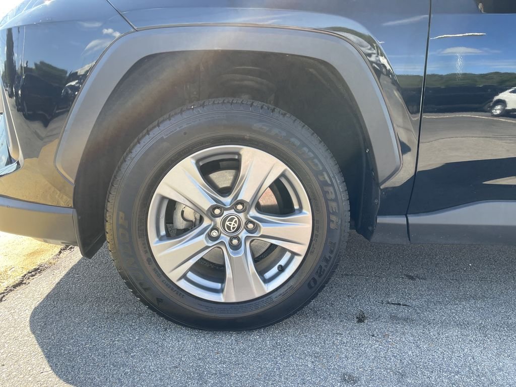 Used 2024 Black Toyota XLE image 9