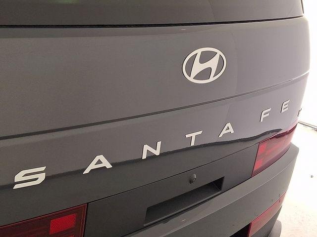 2026 Hyundai Santa Fe SE - Photo 28