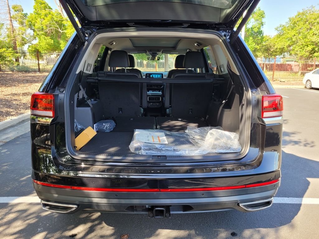 2025 Volkswagen Atlas SE w/Tech - Photo 27