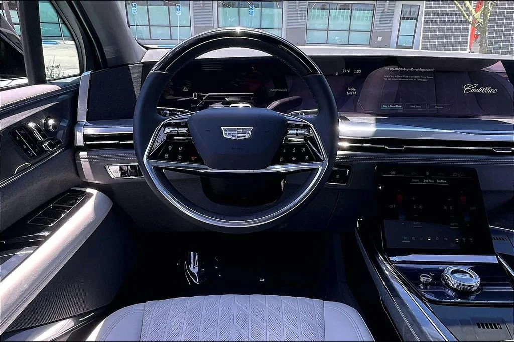 New 2026 Vibrant White Tricoat Cadillac Luxury image 23