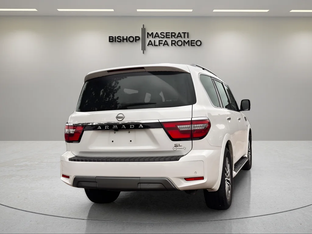 Used 2021 White Nissan SL image 5